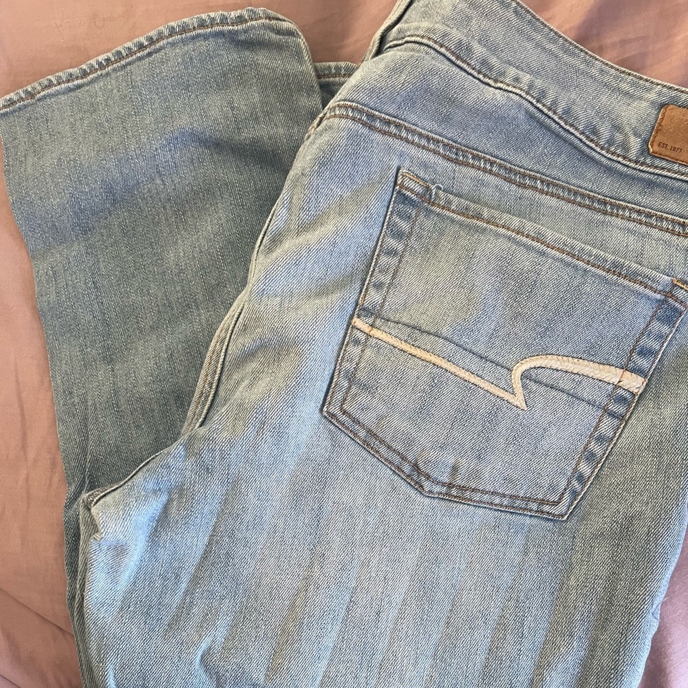 American eagle crop jeans